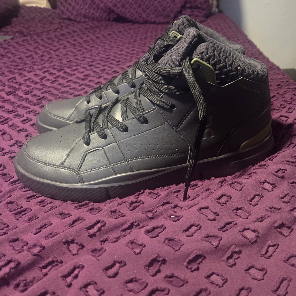 On Cloud Men's Black Sneakers with Green Details